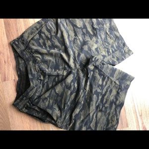 Lululemon Pace Breaker short 9in inseam